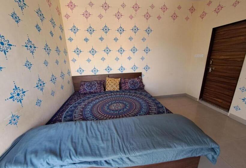 스탠다드 룸 산 전망, Jaipur View