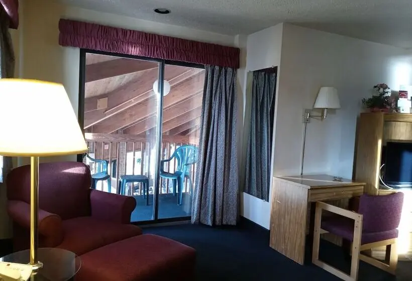 スタンダードシングルルーム, New Martinsville Inn