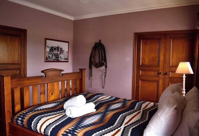 חדר סטנדרט, Story Bank Mandurama