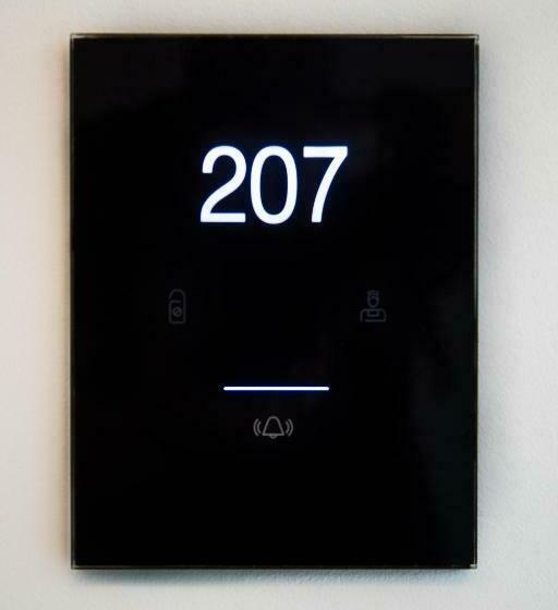 스위트, Alinea Urban Saripolou Square