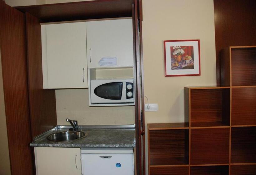 חדר יחיד בסיסי, Apartahotel Fc Catedral