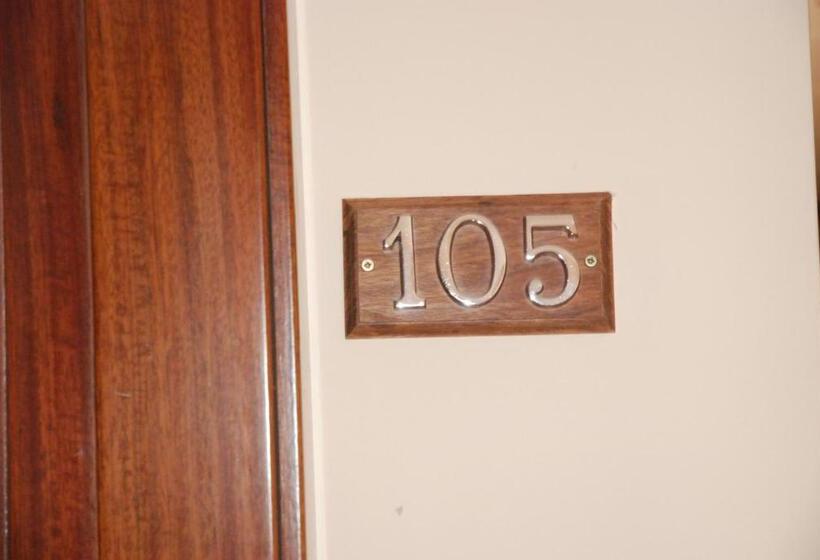 חדר יחיד בסיסי, Apartahotel Fc Catedral