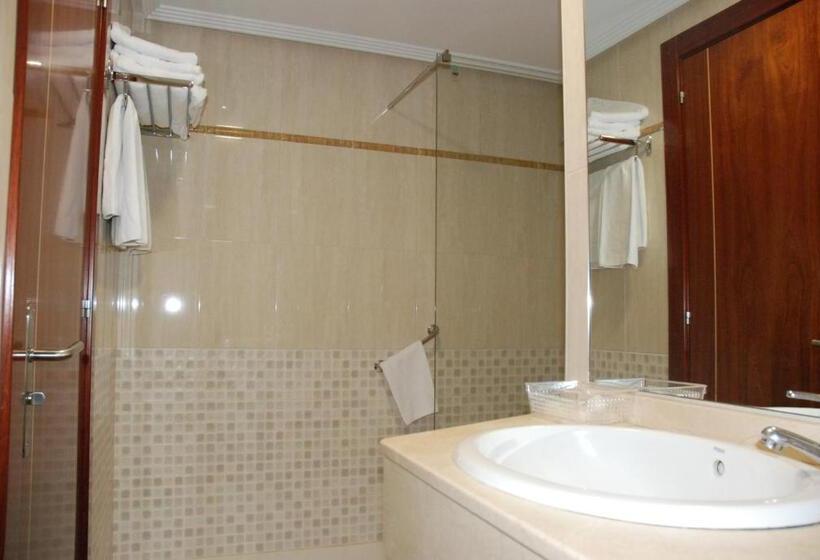 חדר סטנדרט לארבעה, Apartahotel Fc Catedral