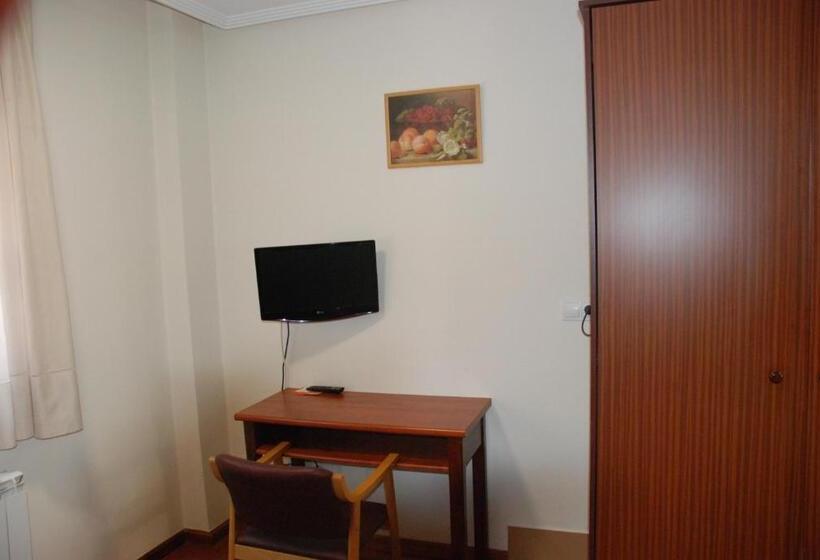 חדר סטנדרט לארבעה, Apartahotel Fc Catedral