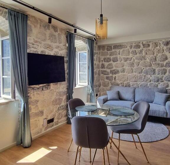 سوئیت با تخت بزرگ, Casa Vita Nova