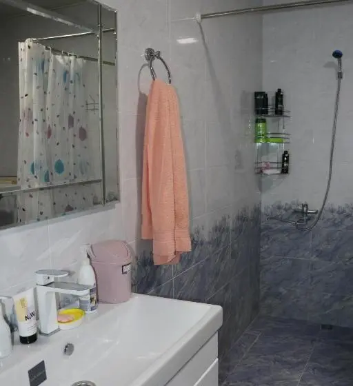 اتاق استاندارد سه نفره, Guest House Semetei