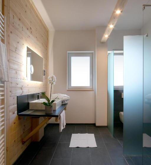 バルコニー付きデラックスルーム, Landhaus Grum