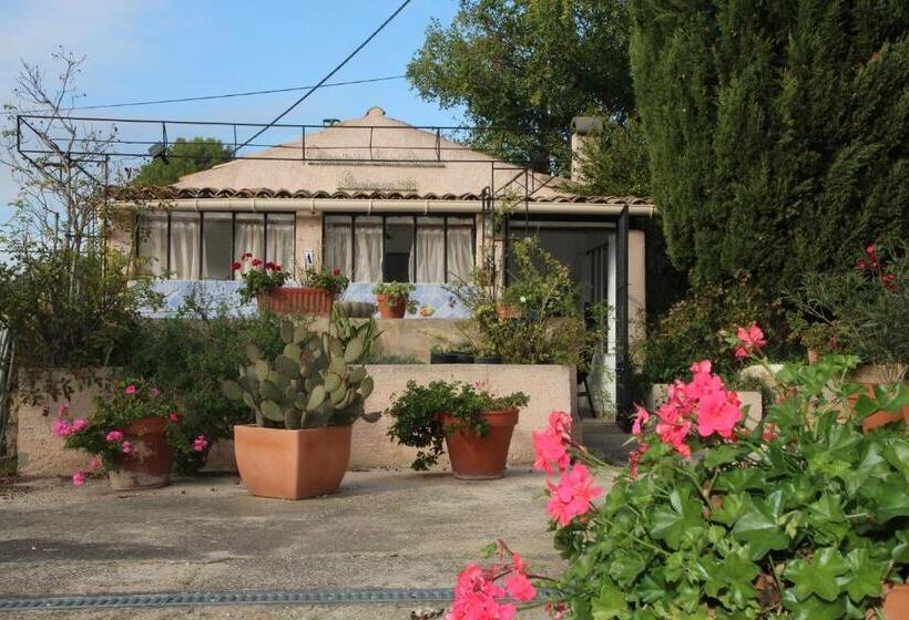 스탠다드 룸 가든 전망, Le Cabanon De L Olivette