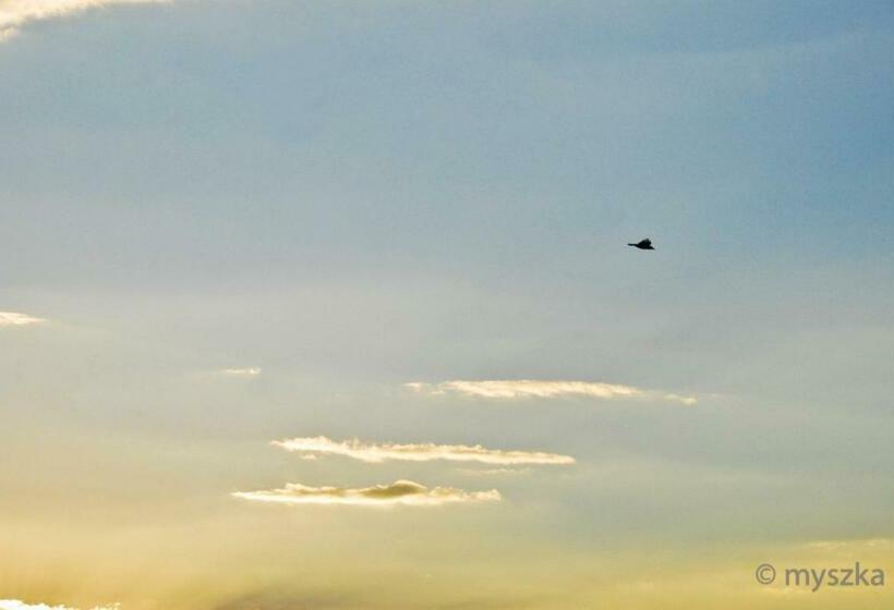 בית, 2 חדרי שינה, Eureka!