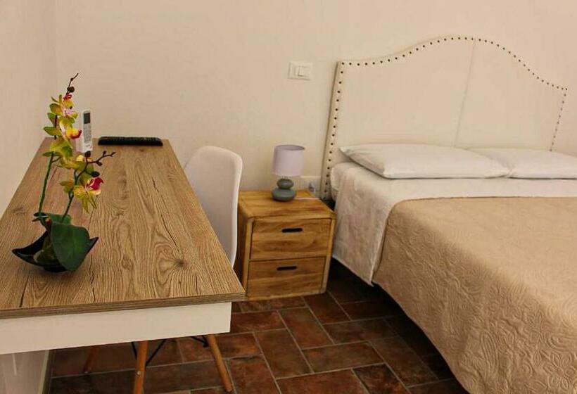 标准房带园景, Podere Carafa