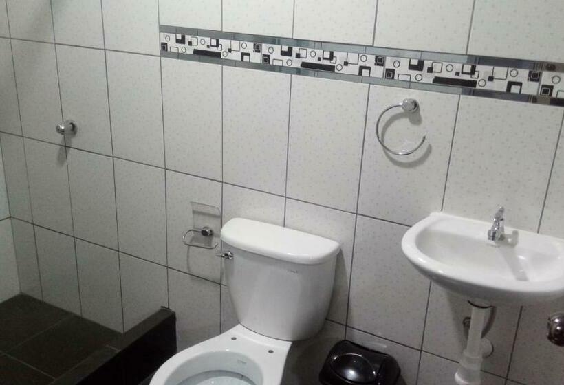 اتاق استاندارد, Hospedaje Tirol Lodging Spa