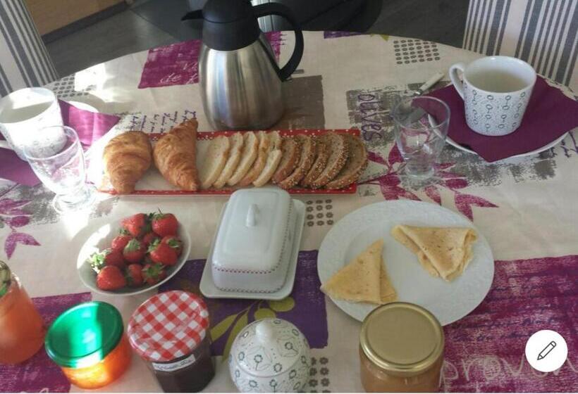 חדר סטנדרט נוף לבריכה, Le Petit Ventoux