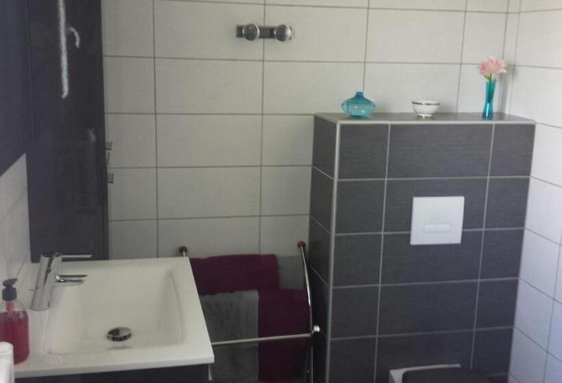 חדר סטנדרט נוף לבריכה, Le Petit Ventoux