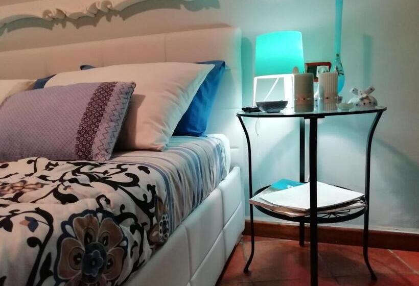 주니어 스위트, La Forma Dell Acqua