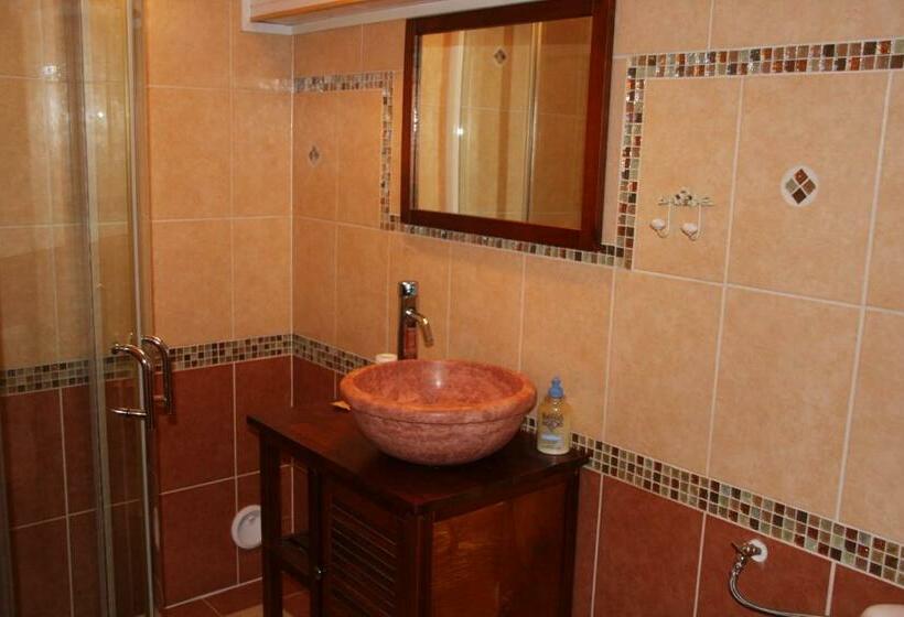 Номер Стандарт, Le Pèlerin