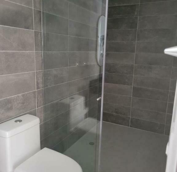 标准间, Piedras De Maní