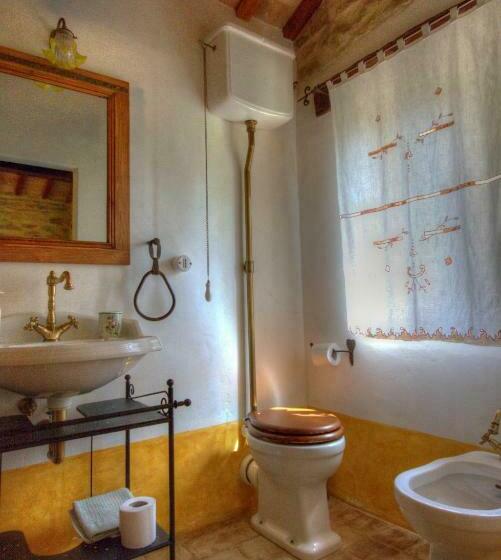 اتاق استاندارد سه نفره, Pietra Antica Agriturismo