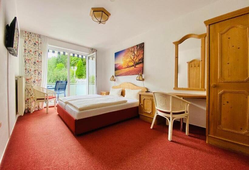 חדר סטנדרט עם מרפסת, Landhotel Edersee