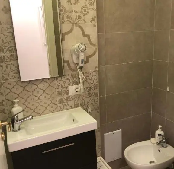 スタンダード４人部屋, Casa Privata For You
