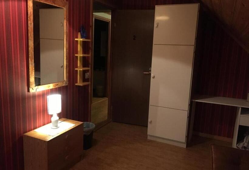 غرفة قياسية مطلّة علي الحديقة, Christinagården Guesthouse