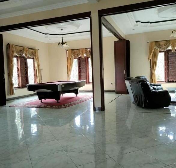 ‫فيلا غرفة نوم واحدة, The Kulawi Villa & Resort