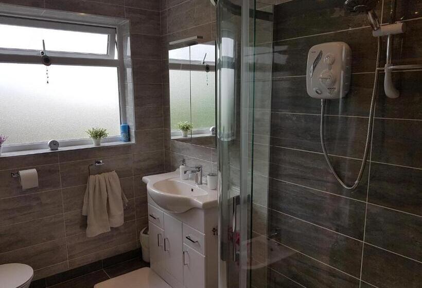 חדר סטנדרט נוף לגינה, Greenside B&b