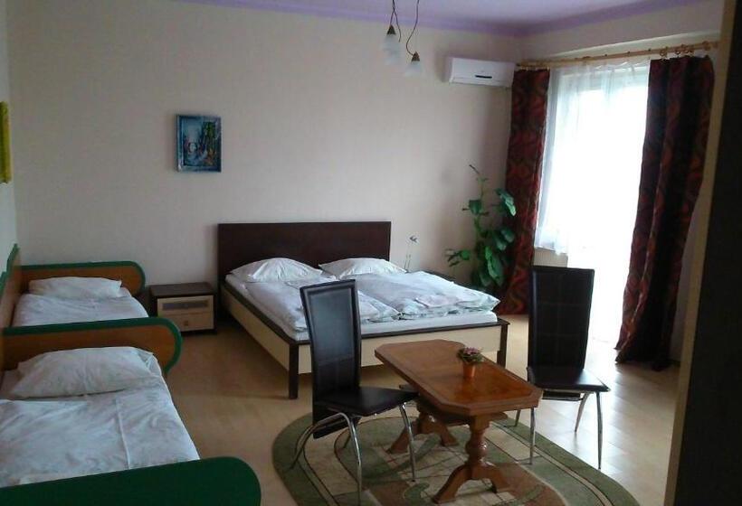 جناح عائلي, Penzión Rekrea