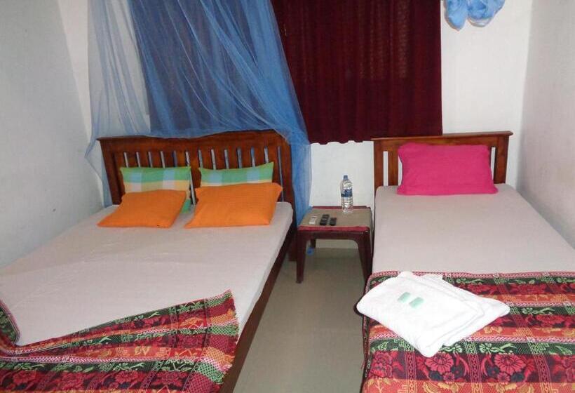 豪华家庭房间, Saranga Holiday Inn