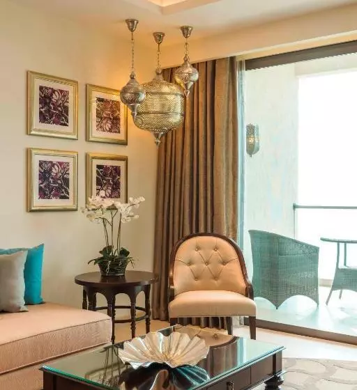 سوئیت با تخت بزرگ, Ajman Saray, A Luxury Collection Resort, Ajman