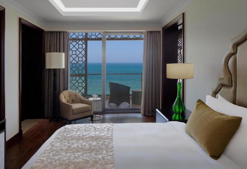스위트 킹사이즈 침대, Ajman Saray, A Luxury Collection Resort, Ajman