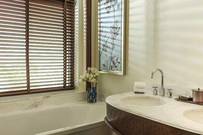 Superior Room with Views