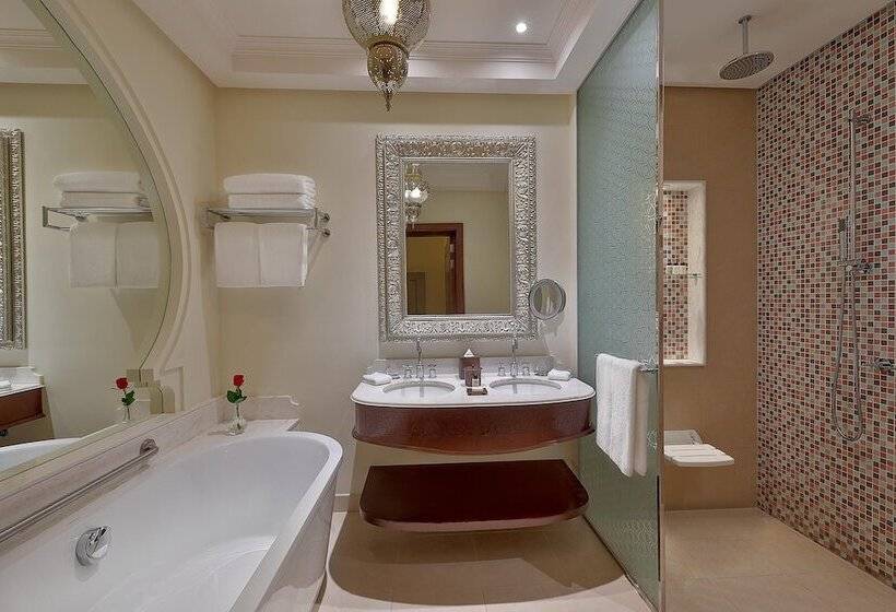 غرفة سوبيريور ذات إطلالة, Ajman Saray, A Luxury Collection Resort, Ajman