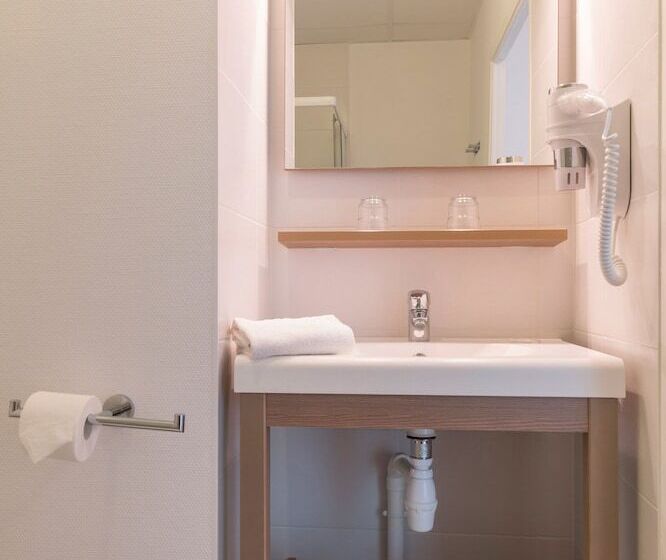 Апартаменты 1 Спальня, Appart City Confort Cherbourg