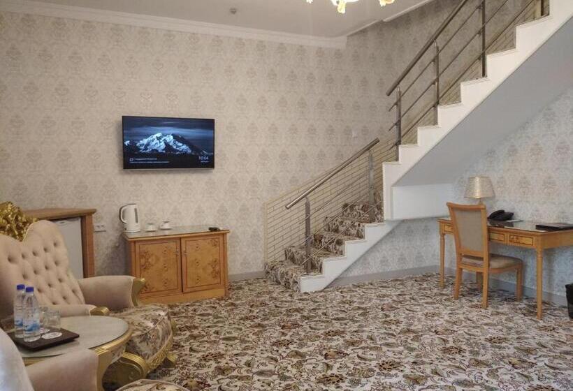 سوییت دوبلکس, Asia Hotel Fergana