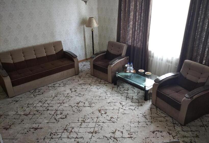 سوییت دوبلکس, Asia Hotel Fergana