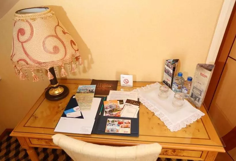 اتاق استاندارد یک نفره, Asia Hotel Fergana