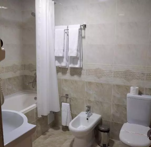 اتاق استاندارد, Asia Hotel Fergana