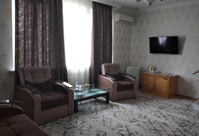 سوییت دوبلکس, Asia Hotel Fergana