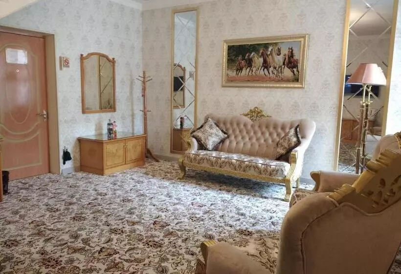 سوییت دوبلکس, Asia Hotel Fergana