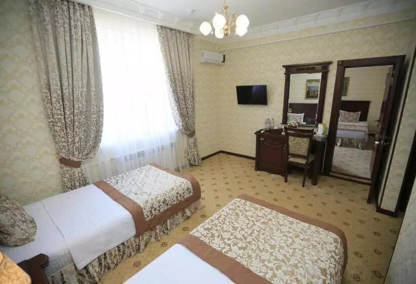 اتاق لوکس سه تخته, Asia Hotel Fergana