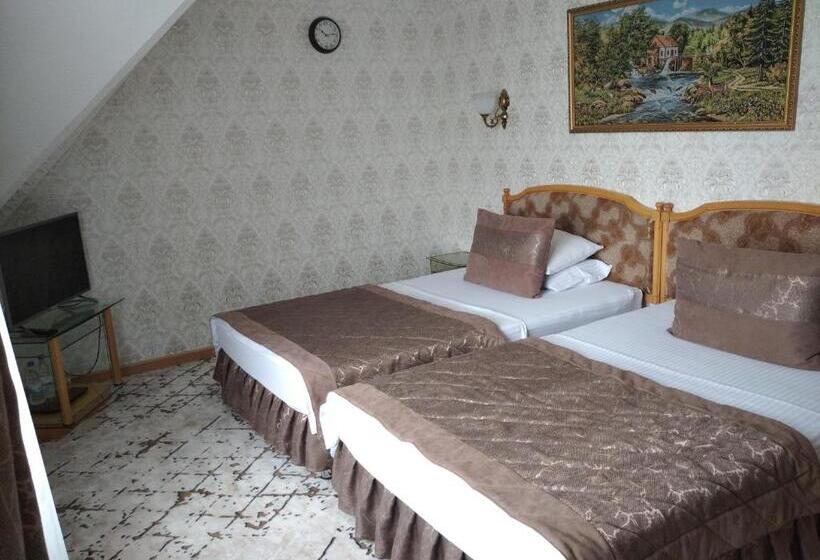 سوییت دوبلکس, Asia Hotel Fergana