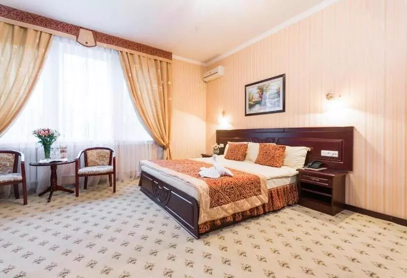 اتاق لوکس, Asia Hotel Fergana