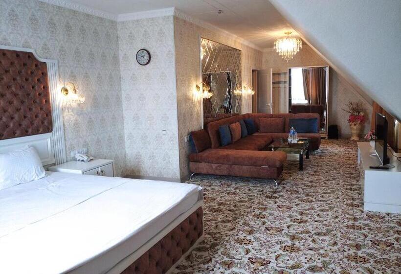 سوییت دوبلکس, Asia Hotel Fergana