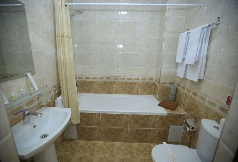 اتاق لوکس یک تخته, Asia Hotel Fergana