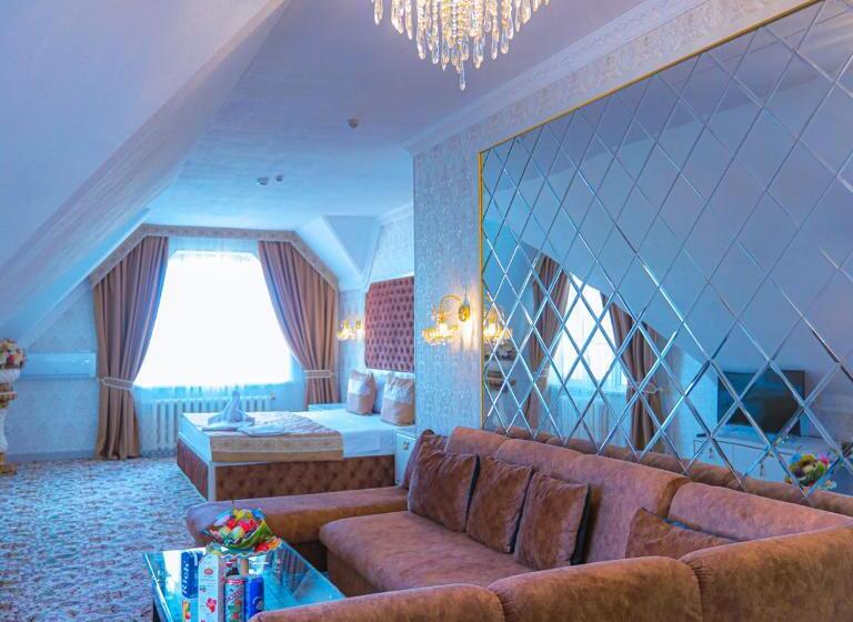 سوییت دوبلکس, Asia Hotel Fergana