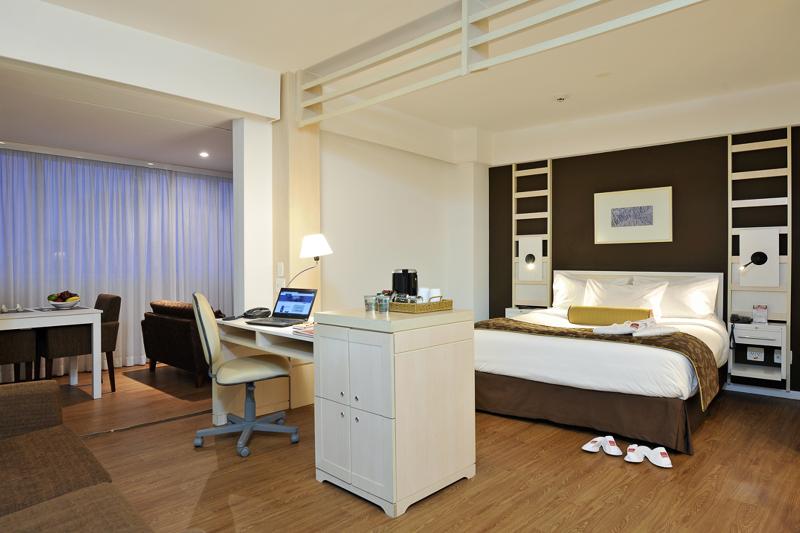 Номер бизнес-класса, Comfort Suites Alphaville