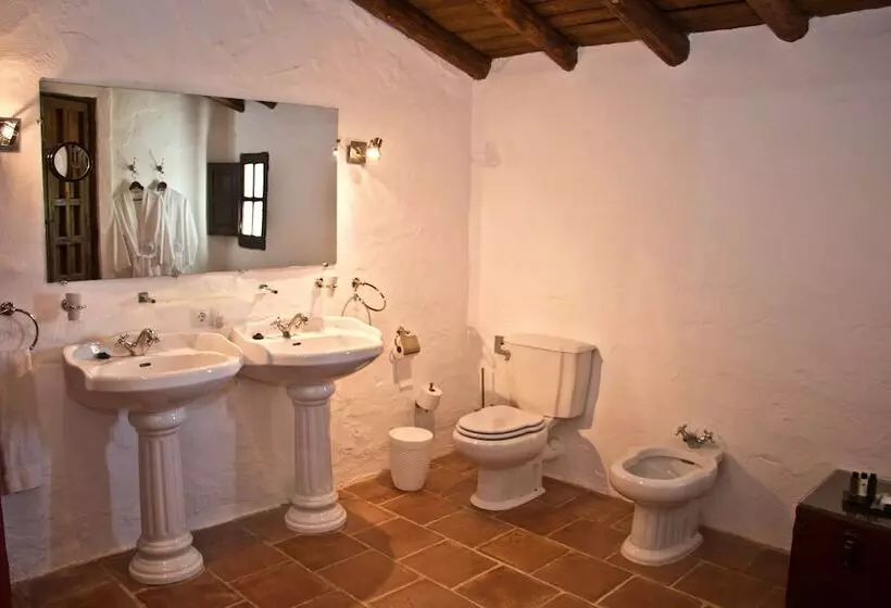 اتاق سوپریور, Cortijo El Guarda