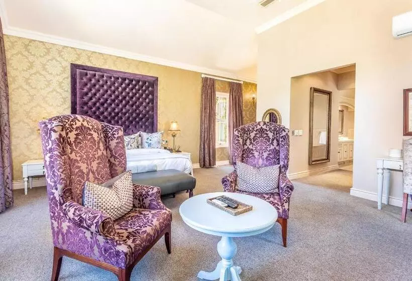 Sviitti Vuoristonäkymä, L Ermitage   Franschhoek Chateau & Villas