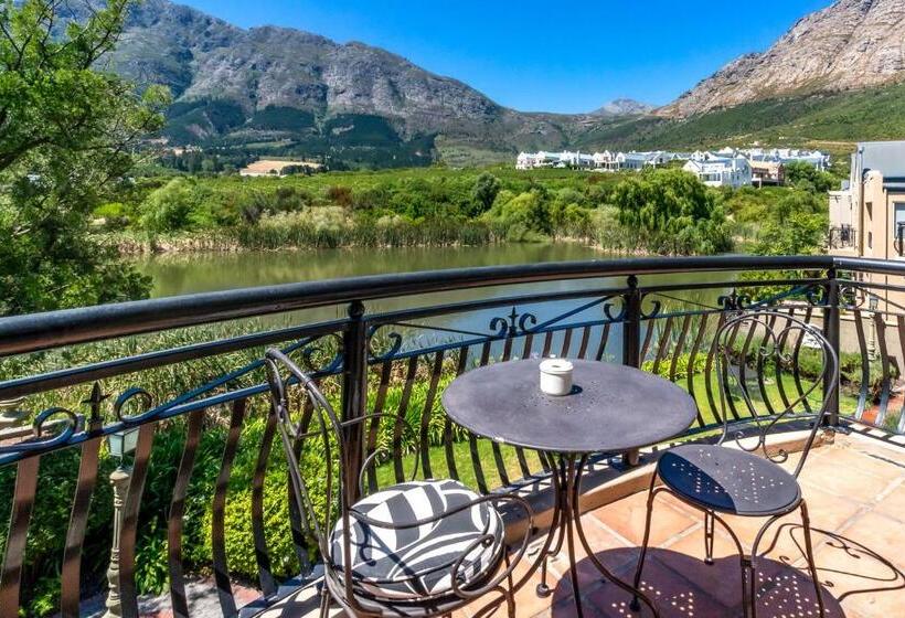Suite with lake view, L Ermitage   Franschhoek Chateau & Villas
