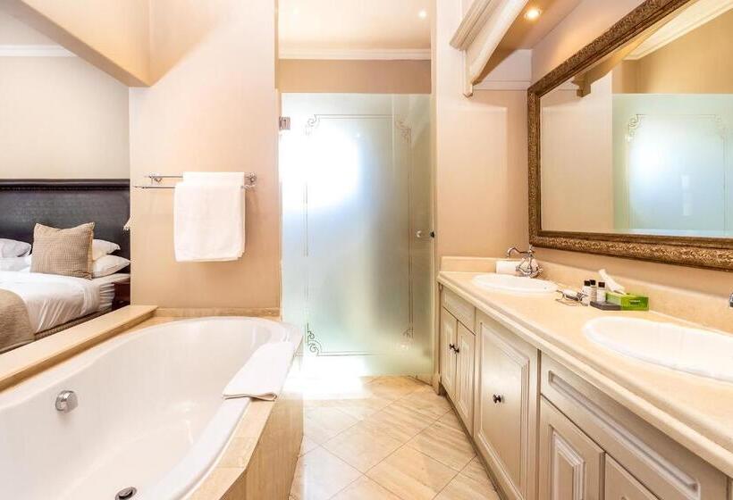 ویلای 1 خوابه, L Ermitage   Franschhoek Chateau & Villas